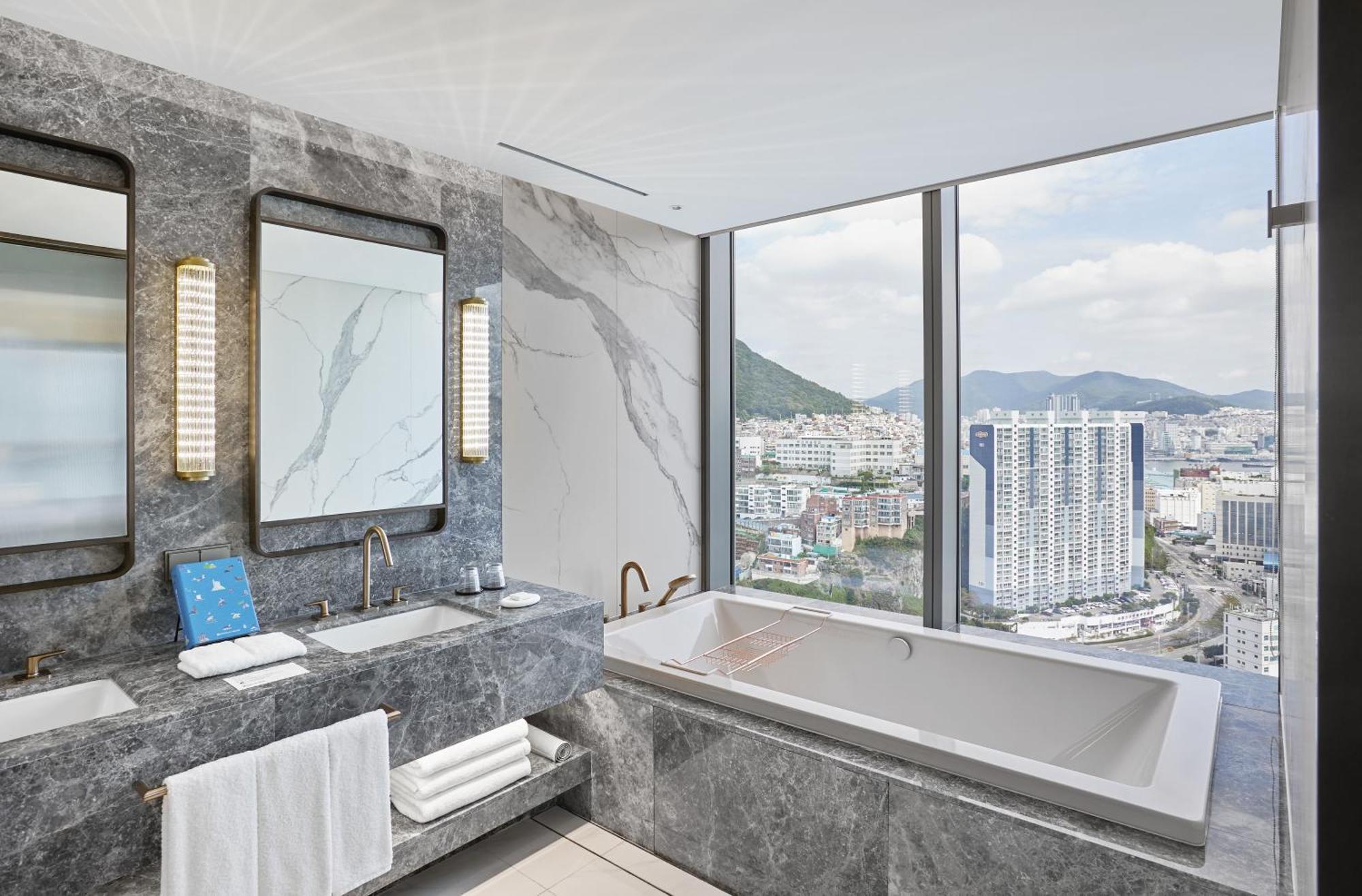Wyndham Grand Ciudad Metropolitana de Busan Exterior foto